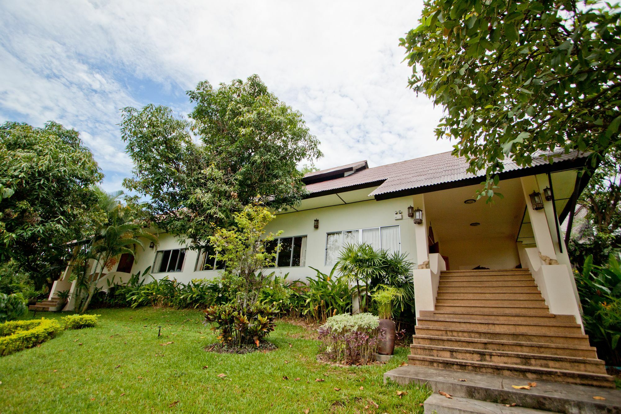 צ'ום טונג Touch Star Resort - Doi Inthanon מראה חיצוני תמונה
