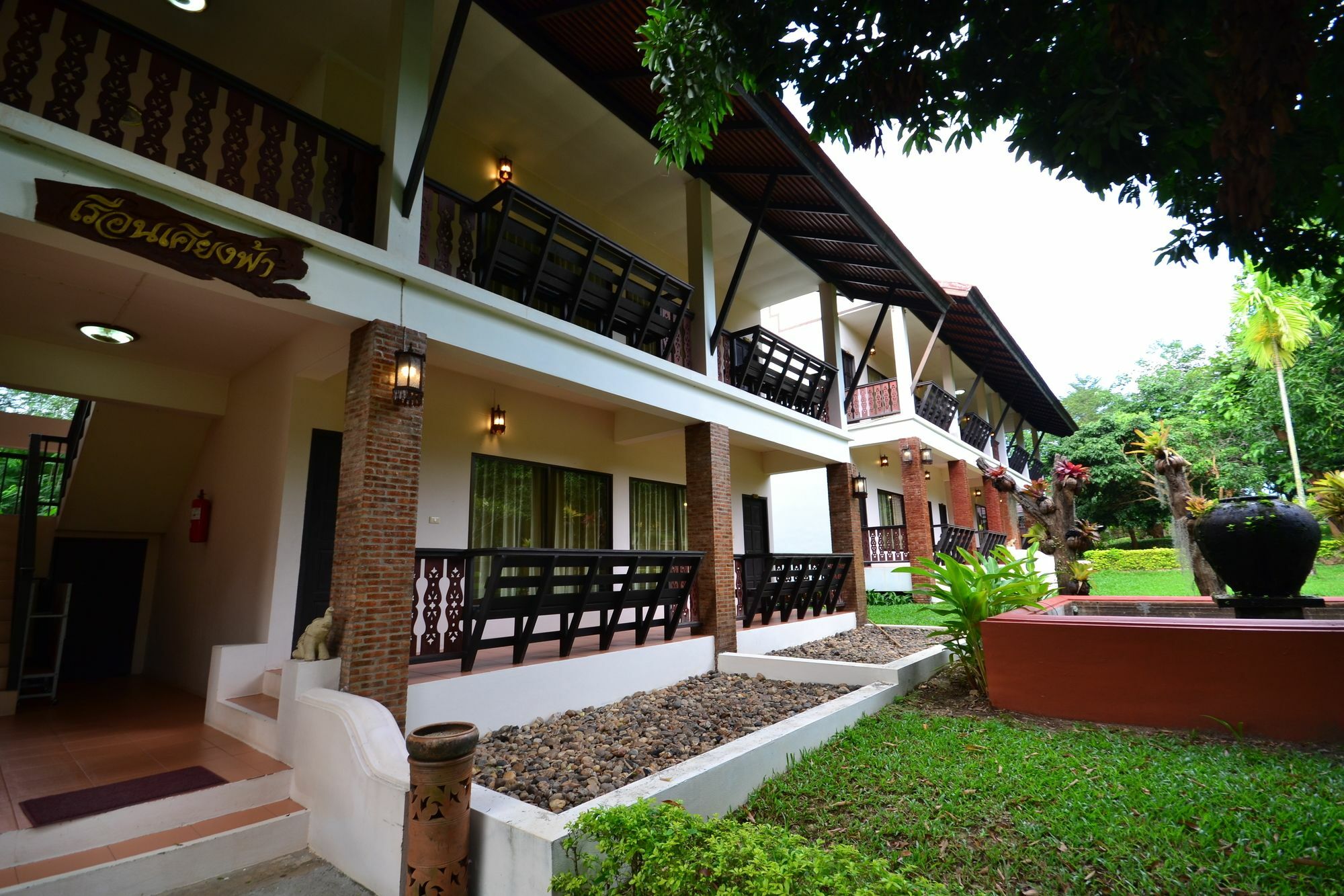 צ'ום טונג Touch Star Resort - Doi Inthanon מראה חיצוני תמונה